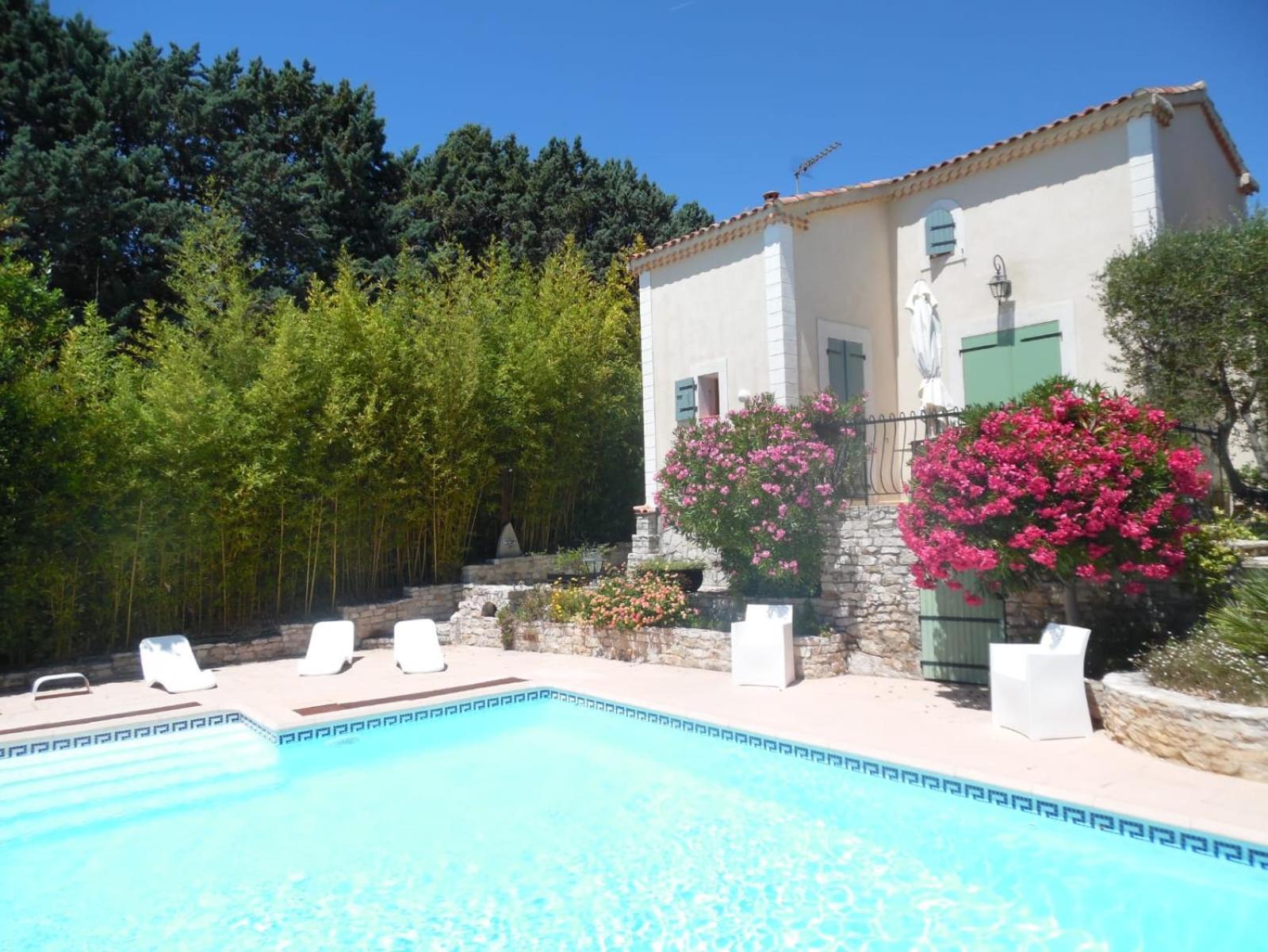 Vacances Carnoux-en-Provence Esterno foto